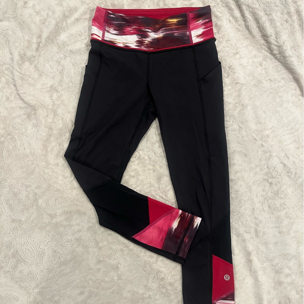 NEW LuluLemon high waisted leggings with pockets